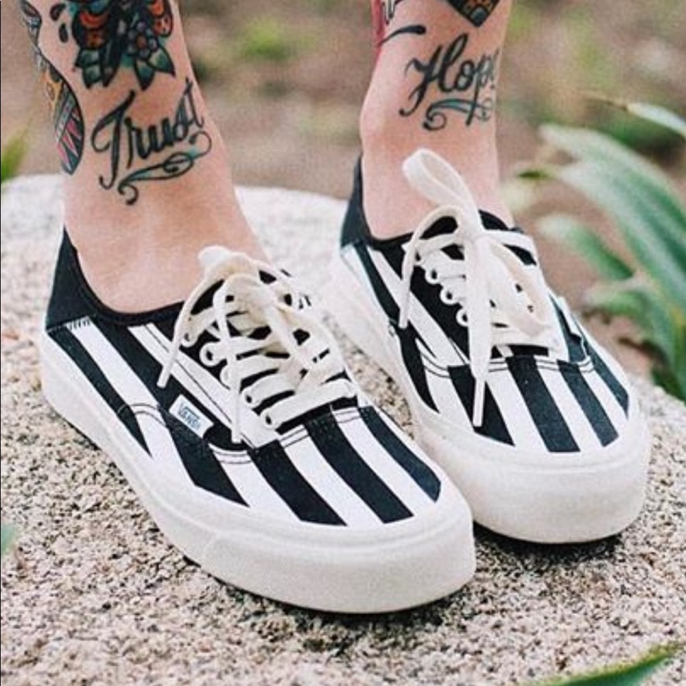 ISO THESE SHOES!! In a size 8, 8.5, or even 9.